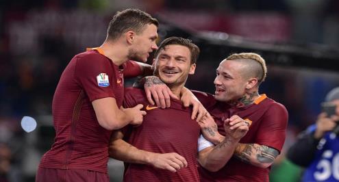 بالفيديو.. روما يكمل المربع الذهبي لكأس إيطاليا